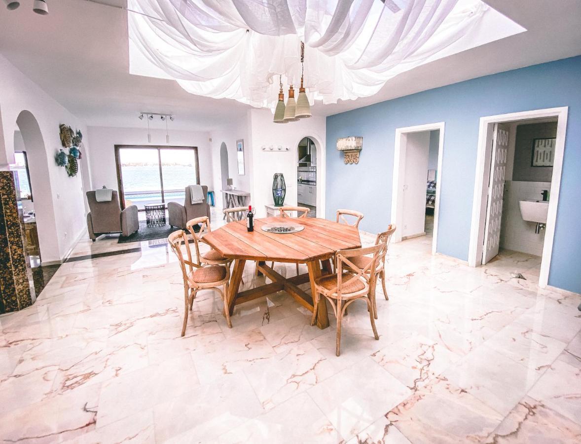 Villa Los Flamencos By Veaco- Beachfront & Pool Corralejo Exterior photo