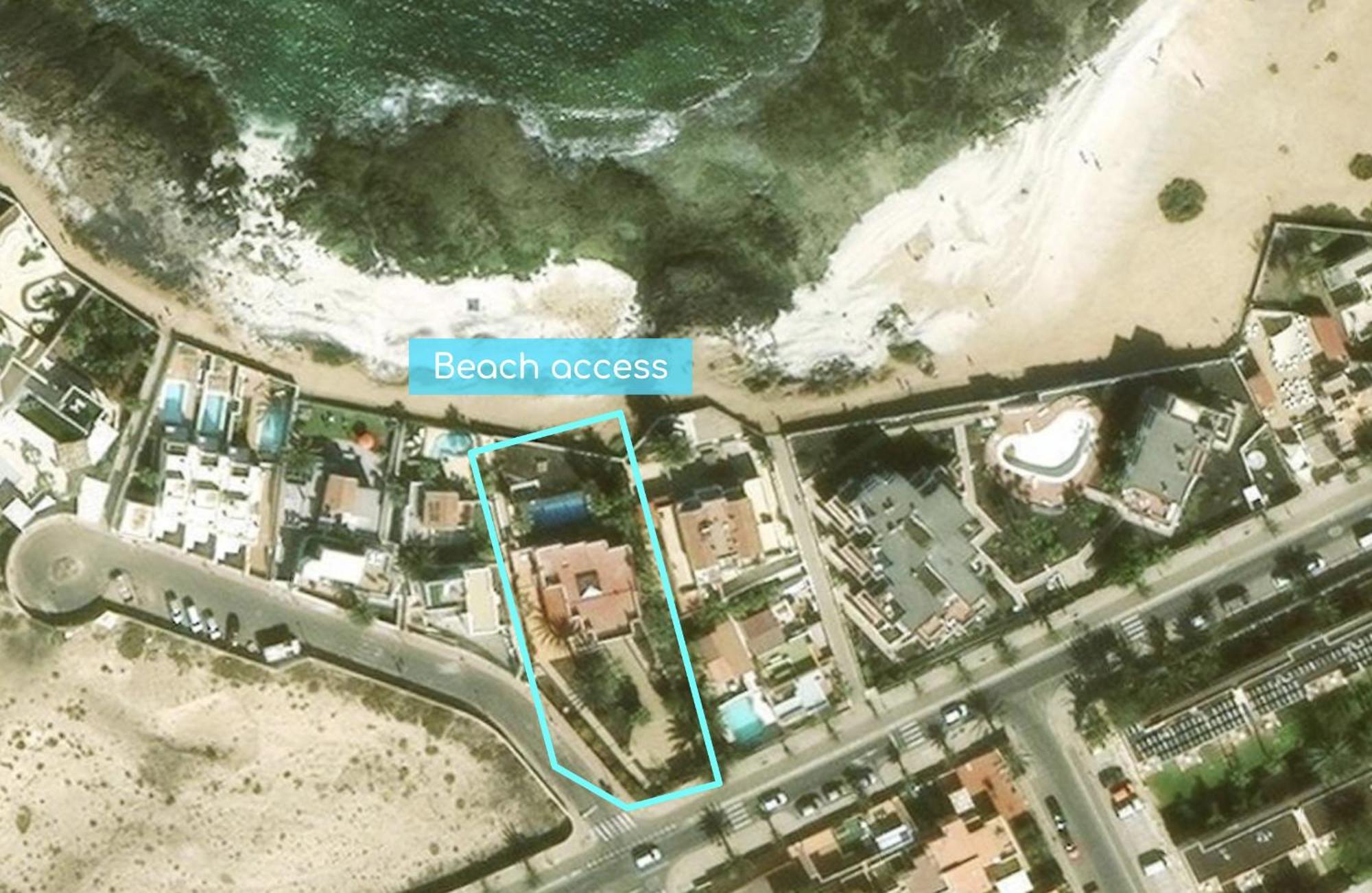 Villa Los Flamencos By Veaco- Beachfront & Pool Corralejo Exterior photo